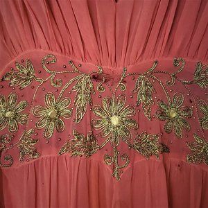 VTG stunning evening gown from the late 1930s